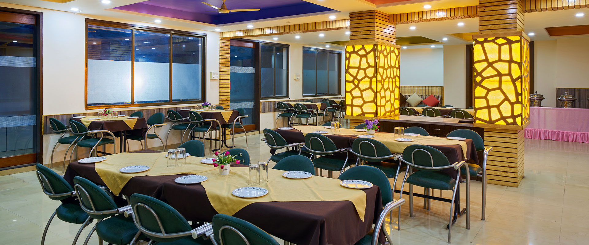 Hotel Ganeshratna-Restaurant